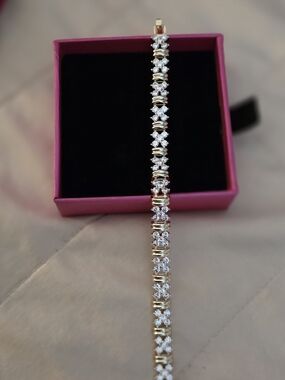 Gold Crystal Tennis Bracelet - Women's Sparkling Gold Bracelet